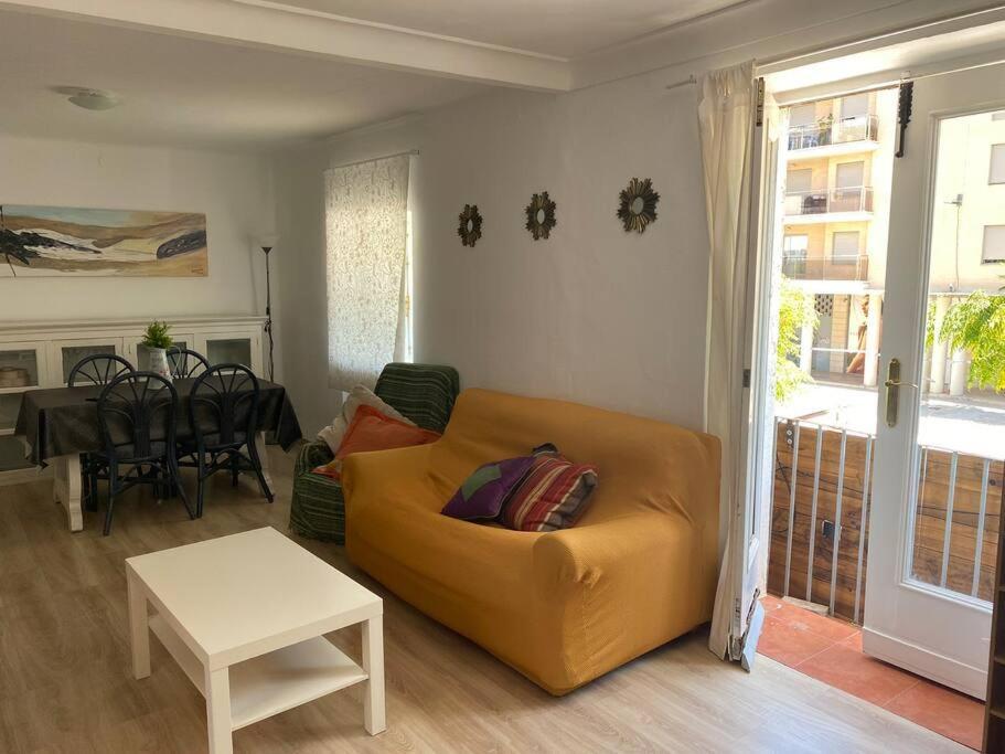 شقة Beautiful Centric Townhouse دينايا المظهر الخارجي الصورة