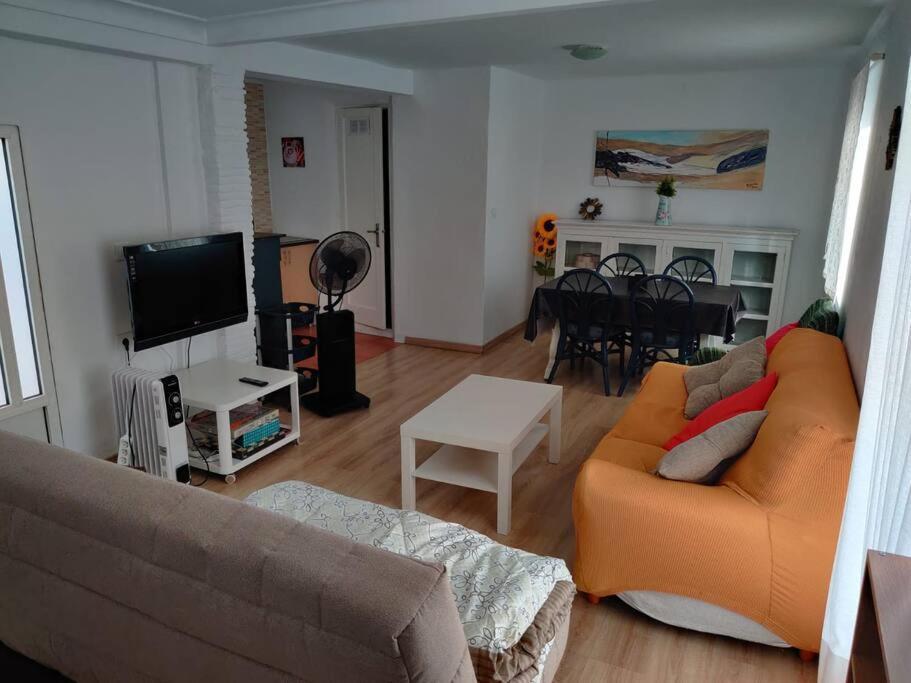 شقة Beautiful Centric Townhouse دينايا المظهر الخارجي الصورة