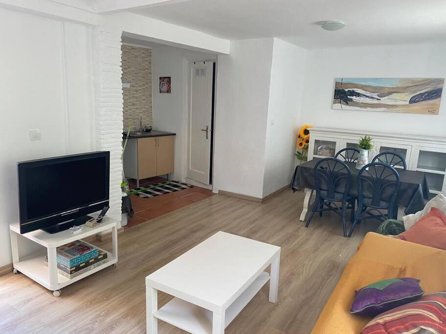 شقة Beautiful Centric Townhouse دينايا المظهر الخارجي الصورة