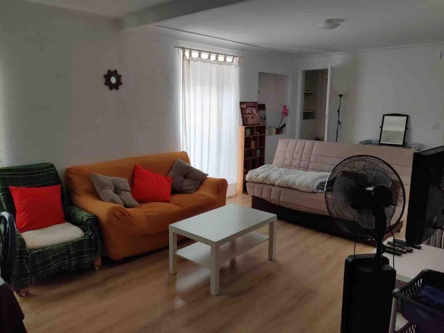 شقة Beautiful Centric Townhouse دينايا المظهر الخارجي الصورة